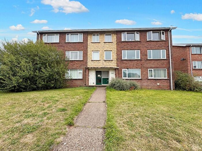 2 Bedroom Flat To Rent In Albermarle Court, Cranleigh Rise, Rumney, Cardiff, South Glamorgan, CF3