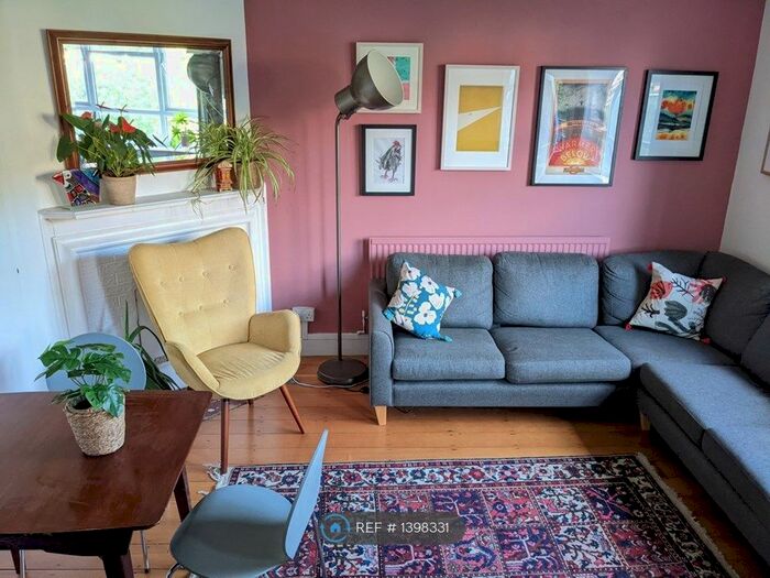 2 Bedroom Flat To Rent In Australia Road, London, W12