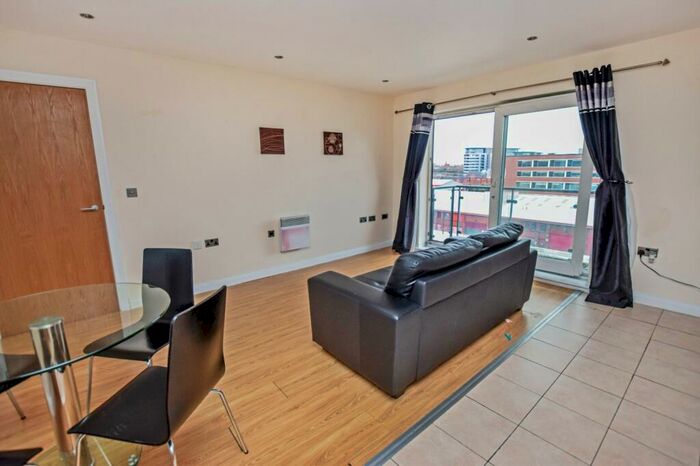 2 Bedroom Flat To Rent In Building, Taylorson Street South, Salford, M5