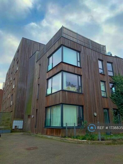 2 Bedroom Flat To Rent In Seymore Mews, London, SE14