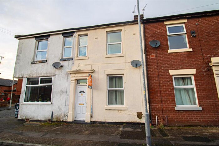 2 Bedroom Terraced House To Rent In Brookhouse Street, Ashton-On-Ribble, Preston, PR2