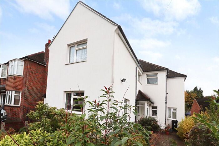 4 Bedroom Detached House For Sale In York Road, Woking, Surrey, GU22