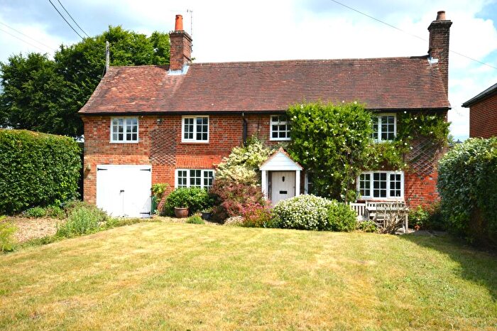 5 Bedroom Detached House For Sale In Ivy Church Cottage, Alderbury, Salisbury, SP5