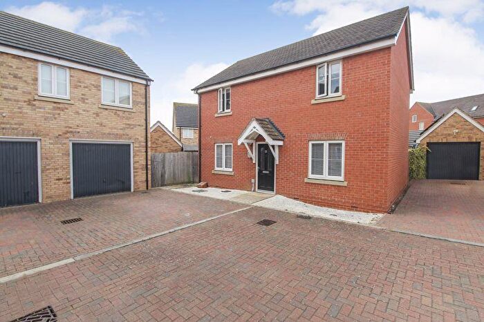 3 Bedroom Detached House For Sale In Colemore Grange, New Cardington, MK42