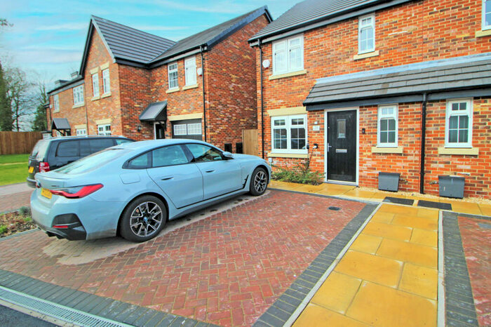 3 Bedroom Semi-Detached House To Rent In Caspian Avenue, Cottam, Preston, PR4