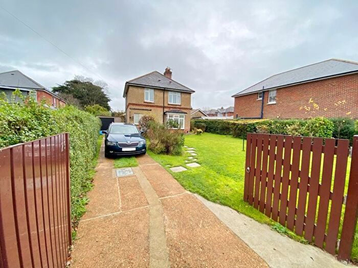 3 Bedroom Detached House To Rent In Green Lane, Shanklin, PO37