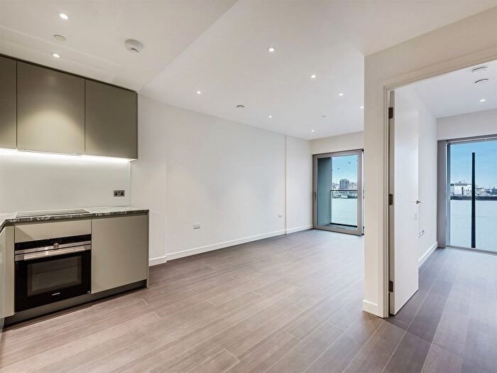 1 Bedroom Flat To Rent In No., Upper Riverside, Cutter Lane, Greenwich Peninsula, SE10