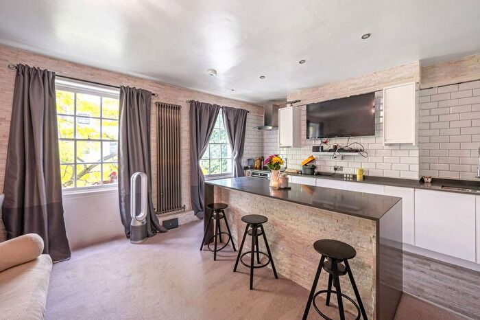 1 Bedroom Flat To Rent In Princess Road, Primrose Hill, London, NW1