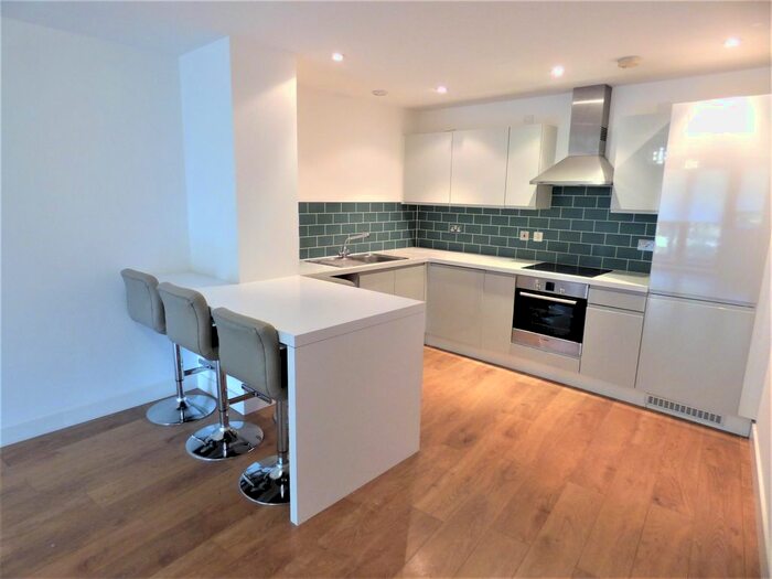 2 Bedroom Flat To Rent In Meath Crescent, Bethnal Green, E2