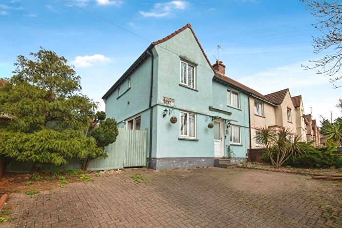 3 Bedroom Semi-Detached House For Sale In Pinhoe Road, Exeter, EX4