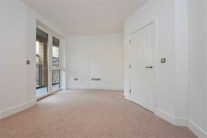 1 Bedroom Apartment To Rent In Deptford Bridge, The Glassworks, London, SE8