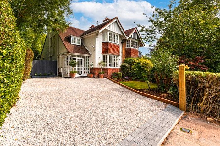 3 Bedroom Semi-Detached House For Sale In Westfield Lane, Rothley, Leicester, LE7