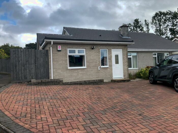 3 Bedroom Bungalow To Rent In Meadway, Saltash, PL12
