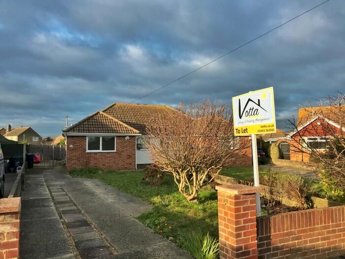 2 Bedroom Bungalow To Rent In Helmdon Close, Ramsgate, CT12