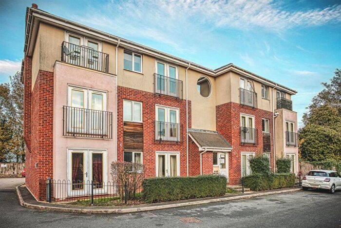 2 Bedroom Flat To Rent In Rowditch Place, Derby, DE22