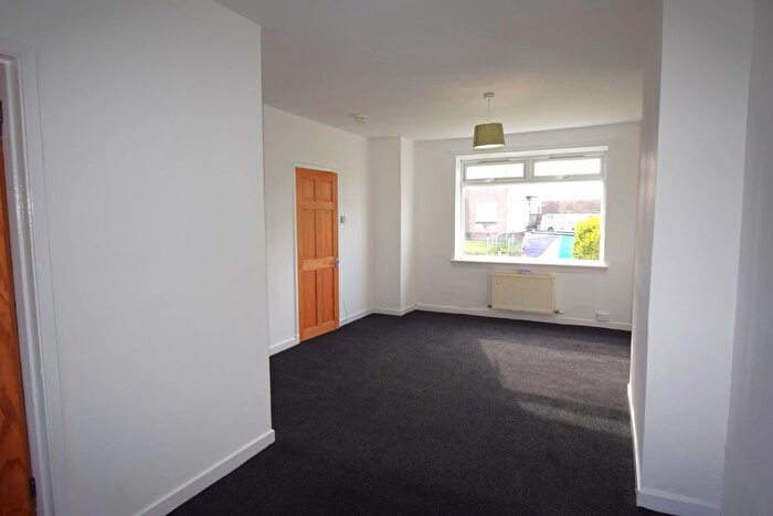 2 Bedroom End Of Terrace House To Rent In Tourhill Road, Kilmarnock, KA3