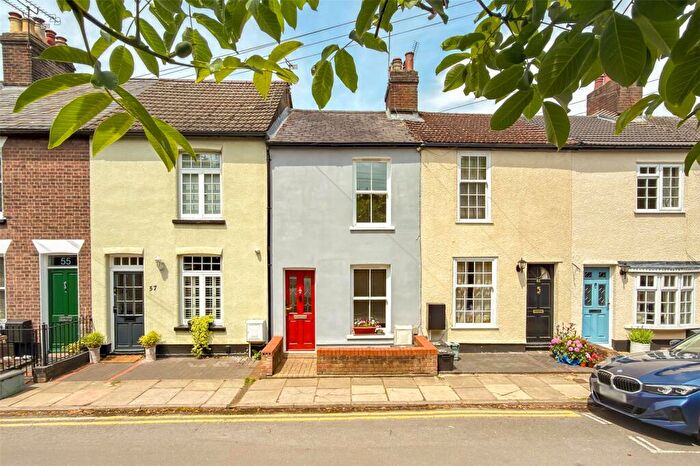 2 Bedroom Terraced House For Sale In Church Street, St. Albans, Hertfordshire, AL3