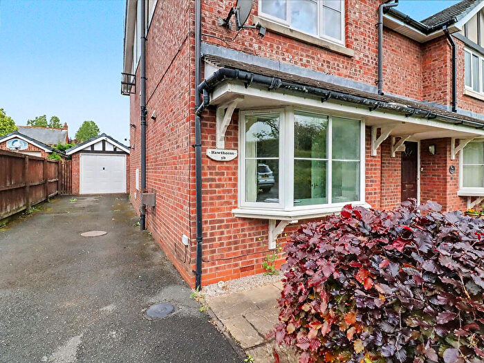 3 Bedroom Semi-Detached House For Sale In Station Road, Tarporley, CW6