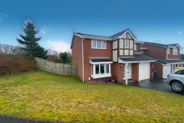 4 Bedroom Detached House To Rent In Smallwood Close, Newcastle, Staffordshire, ST5