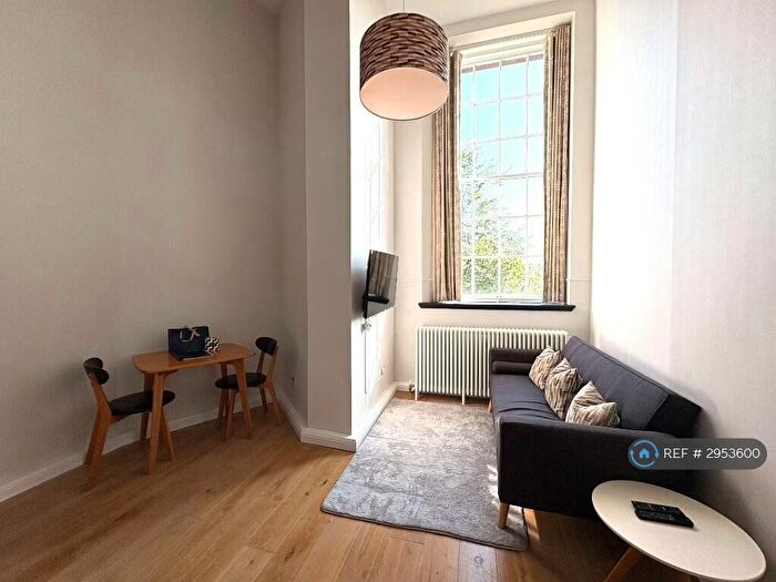 1 Bedroom Flat To Rent In Kingsford Residence, Edinburgh, EH7