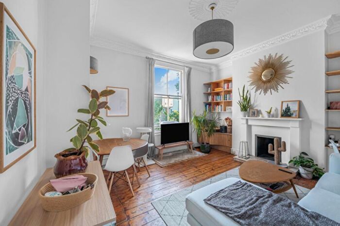 2 Bedroom Flat To Rent In Ockendon Road, Islington, N1