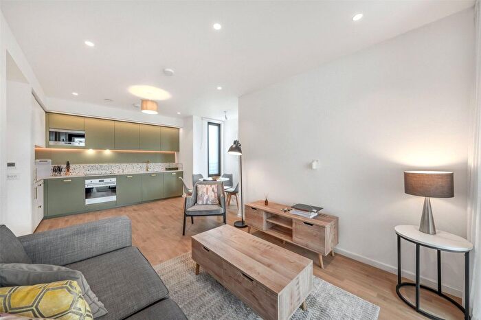 1 Bedroom Flat To Rent In Haverstock Hill, London, NW3