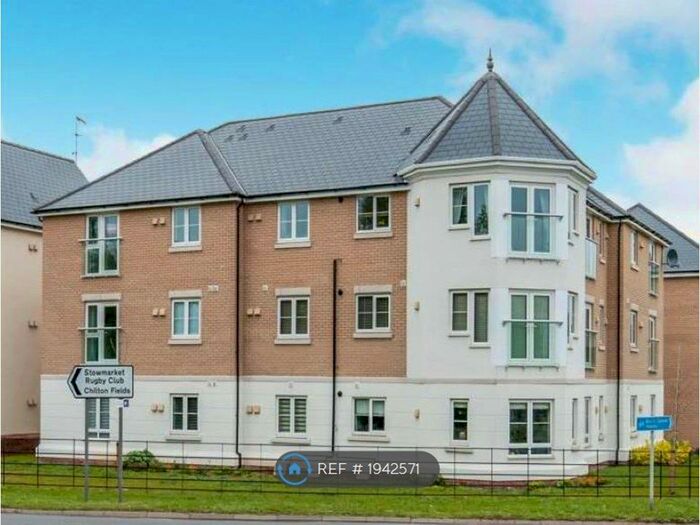 2 Bedroom Flat To Rent In Turnpike Court, Stowmarket, IP14