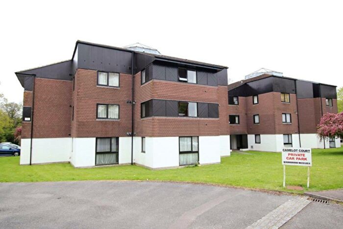 Flat To Rent In Camelot Court, Ifield West, RH11