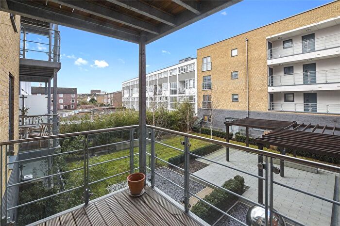 1 Bedroom Flat To Rent In Fielder Apartments, Heath Place, Bow, London, E3