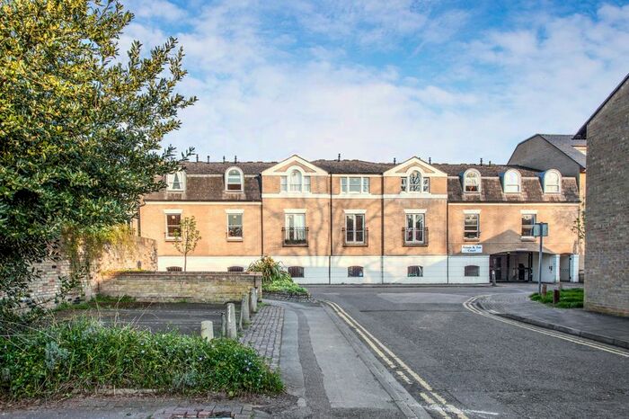 1 Bedroom Flat To Rent In Adam And Eve Court, Adam And Eve Street, Cambridge, CB1