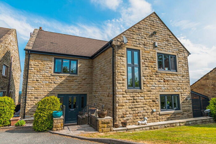 6 Bedroom Detached House For Sale In The Nook Hoylandswaine, S36