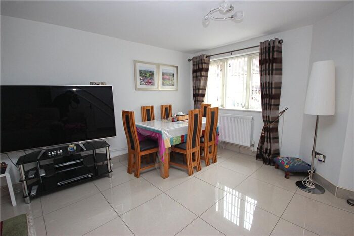 4 Bedroom Terraced House To Rent In Dewfalls Drive, Bradley Stoke, Bristol, BS32