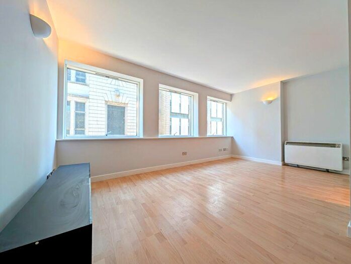 1 Bedroom Flat For Sale In Park Row, Leeds, LS1
