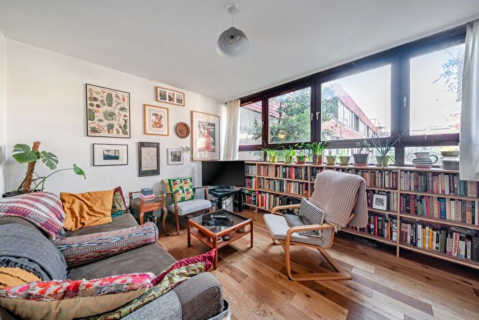 3 Bedroom Terraced House For Sale In Carlton Grove, London, SE15