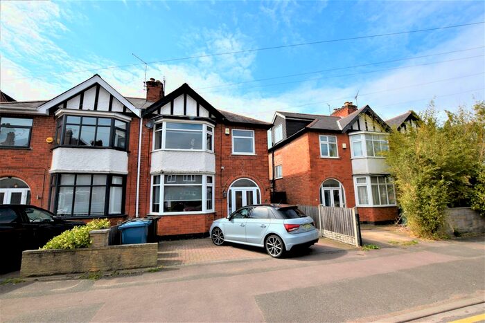 3 Bedroom Semi-Detached House To Rent In Abbey Road, West Bridgford, Nottingham, NG2