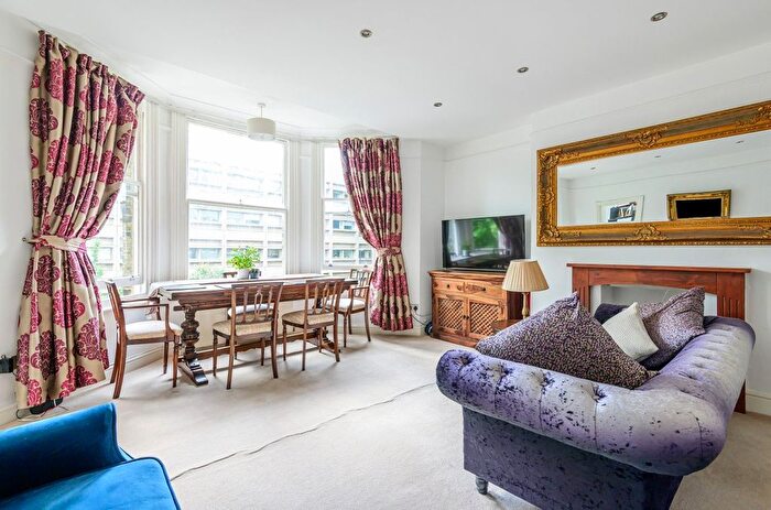 2 Bedroom Flat To Rent In Breakspears Road, Brockley, London, SE4