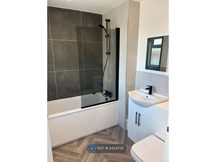 2 Bedroom End Of Terrace House To Rent In Lynam Street, Stoke-On-Trent, ST4