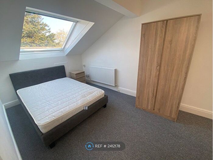 1 Bedroom Flat To Rent In Spa Villas, Gloucester, GL1