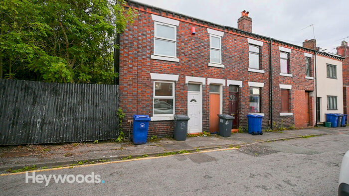 3 Bedroom End Of Terrace House To Rent In Chapel Street, May Bank, Newcastle-under-Lyme, ST5