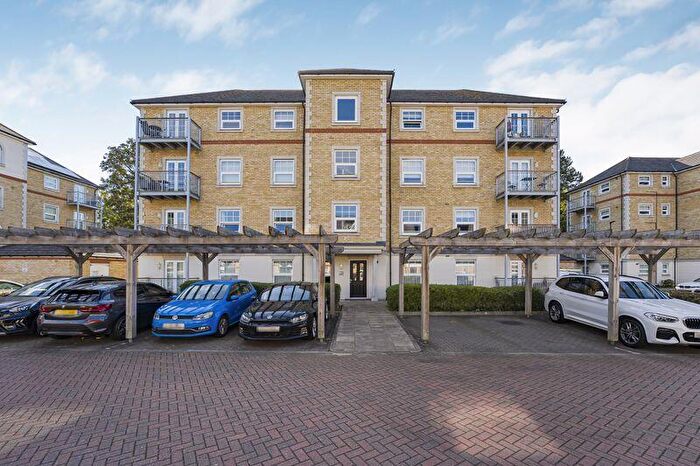 2 Bedroom Flat For Sale In Weir Road, Bexley, DA5