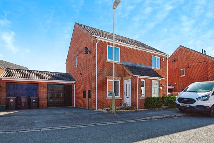 2 Bedroom Semi-Detached House For Sale In Ridgewood Close, Darlington, County Durham, DL1