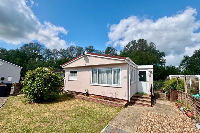 2 Bedroom Park Home For Sale In Burway Crescent, Penton Park, Chertsey, Surrey, KT16