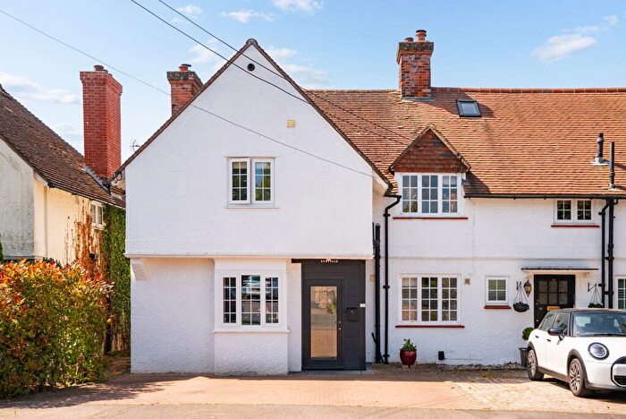 4 Bedroom End Of Terrace House For Sale In Summerhill Road, Saffron Walden, CB11