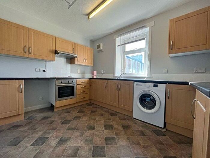1 Bedroom Flat To Rent In Court Street North, Dundee, DD3