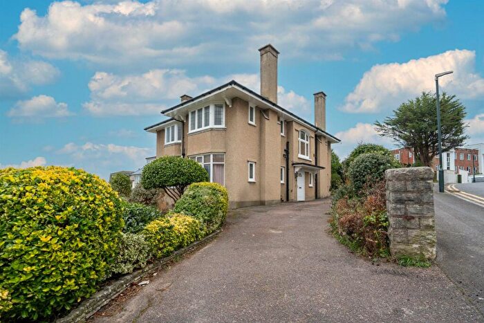 3 Bedroom Apartment To Rent In Boscombe Spa Road, Bournemouth, Dorset, BH5