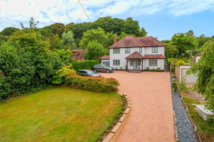 4 Bedroom Detached House For Sale In High Road, Waterford, Hertford, Hertfordshire, SG14