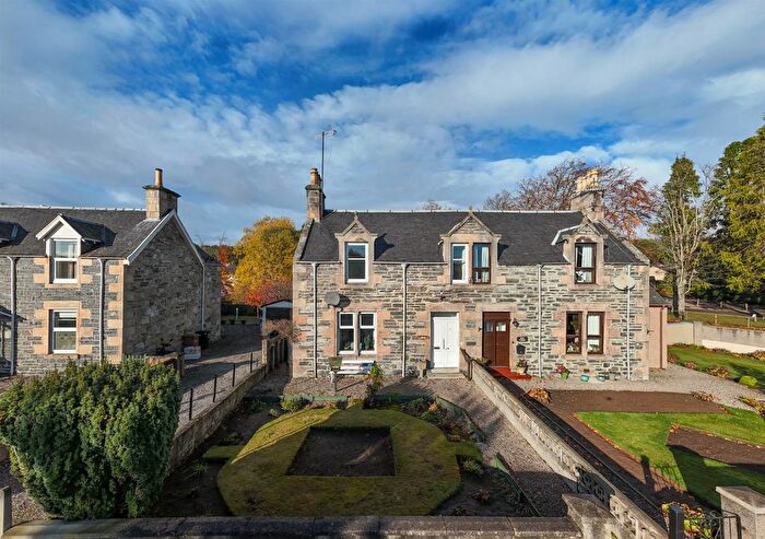 4 Bedroom Semi Detached House For Sale In Struan, Grant Road, Grantown On Spey, PH26