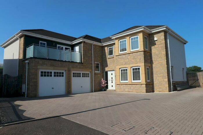 6 Bedroom Detached House For Sale In Law View, Leven, Fife, KY8