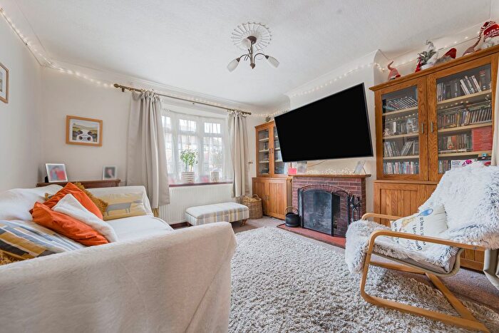 3 Bedroom End Of Terrace House For Sale In Newtown Road, New Denham, Uxbridge, UB9