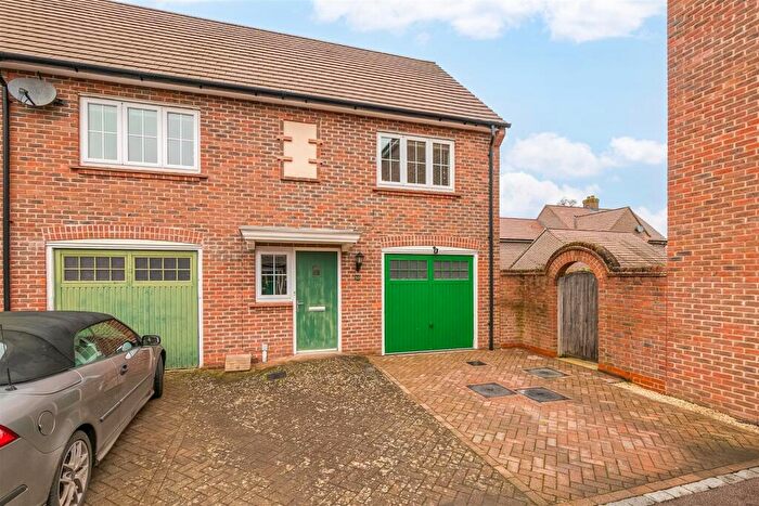 1 Bedroom Coach House For Sale In Lindsell Avenue, Letchworth Garden City, SG6